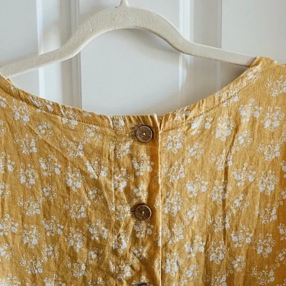 Floral Linen Flowy Shirt - Picture 5 of 6